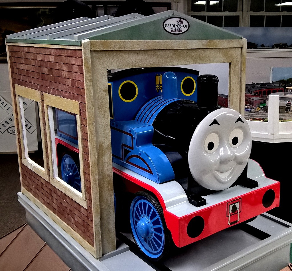 thomas pedal car